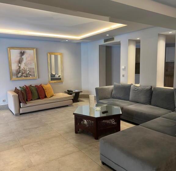 سوییت با استخر, Penthouse Cosy Avec Piscine Privée