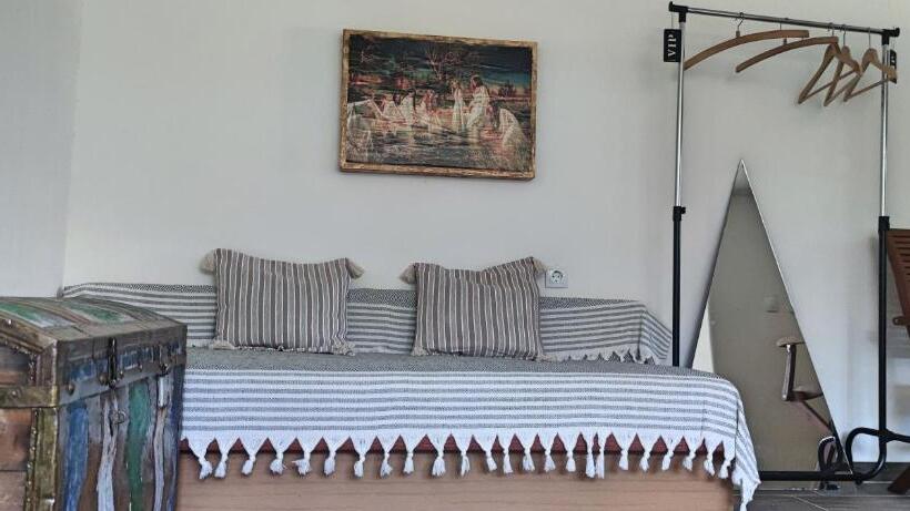 Номер Deluxe, Zellin House Of Inspiration