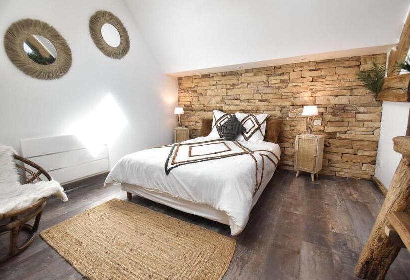 Номер Стандарт, Le Relais Des Caleches   La Jungle Room