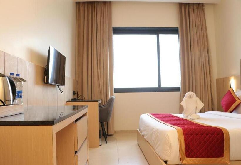 Номер Deluxe, Crown Park Luxury