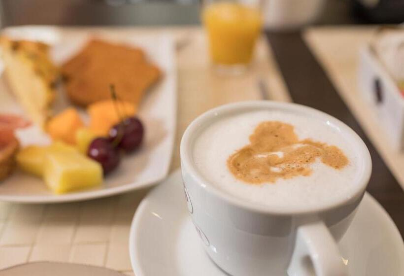 اتاق استاندارد سه نفره, Beatus Suites And Rooms B&b