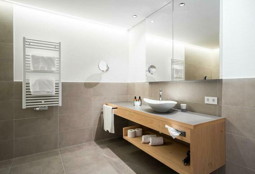 Suite with Terrace, Haller Suites & Restaurant