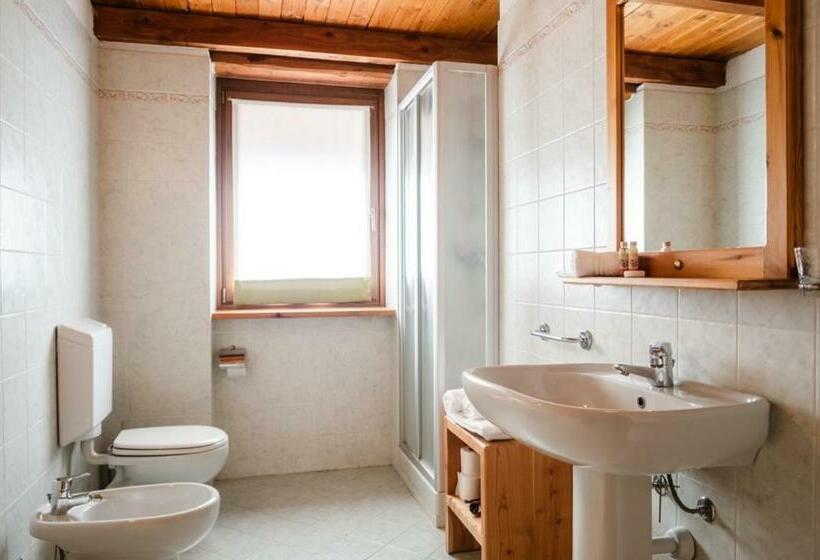 스탠다드 스튜디오, Residence Cascina Genzianella