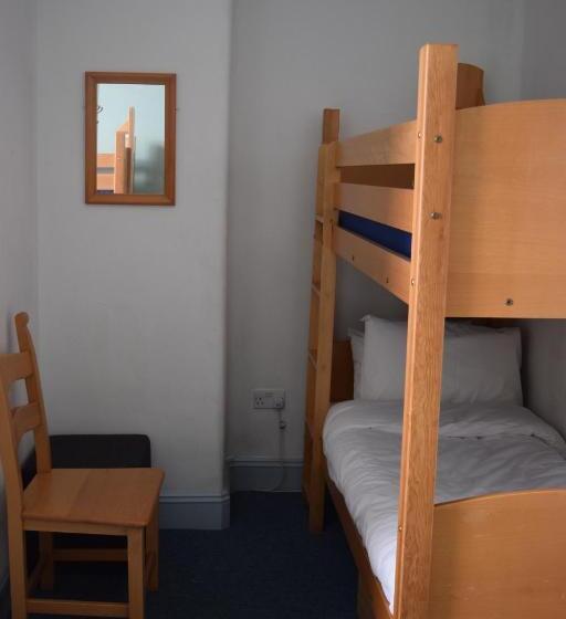 이코노이 4인룸, Kington Accommodation
