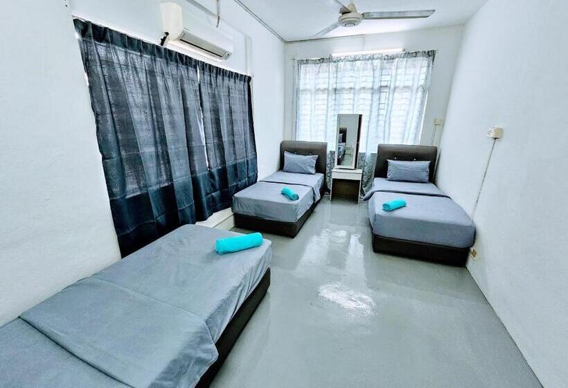 Трехместный Номер Стандарт Совместная Ванная, Panchor 6 Hostel