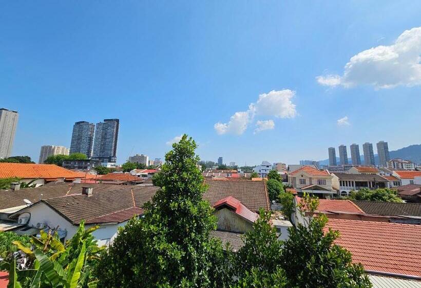 Номер Стандарт с Балконом, Panchor 6 Hostel