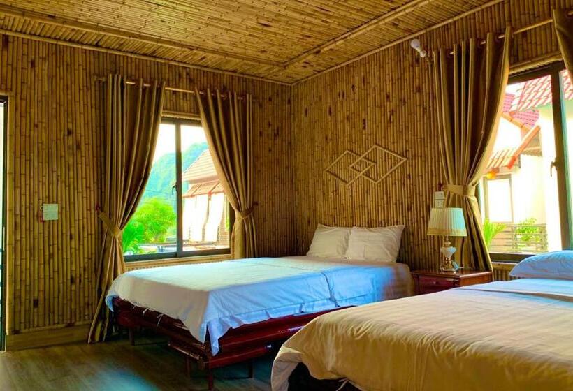 اتاق استاندارد, The Pineapple House
