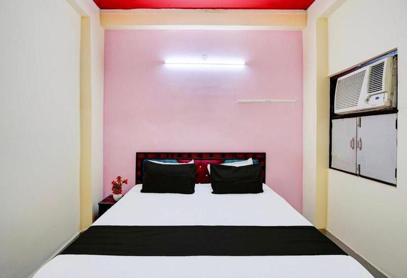 Трехместный Номер Классика, Oyo S S Guest House