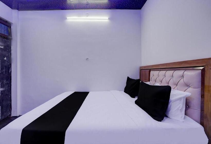 三人经典房间, Oyo Flagship Hotel Awadh Inn