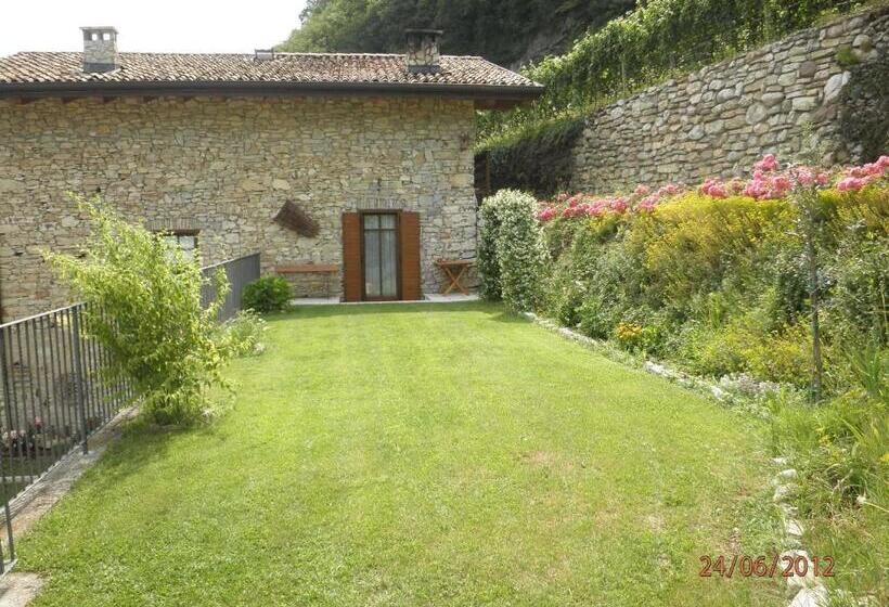 Четырехместный Номер Стандарт, B&b Al Ghiro