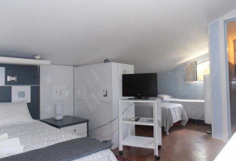 Четырехместный Номер Стандарт, B&b Amici Miei