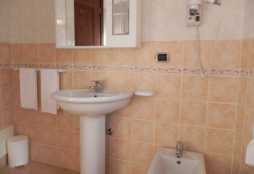 اتاق استاندارد, Le Vieux Rascard Chambres D Hotes
