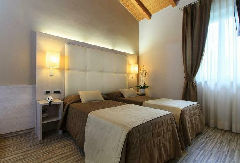 Номер Стандарт Трехместный, Antica Locanda Del Villoresi
