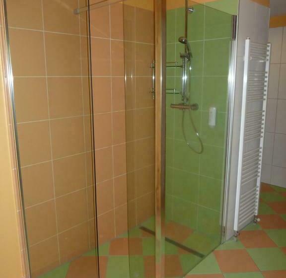 Семейный Номер, Apartments And Suites Kremnica