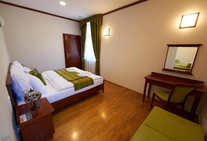 Apartamento 1 Dormitório, Hradná Stráž Hotel&apartments S Privátnym Wellness