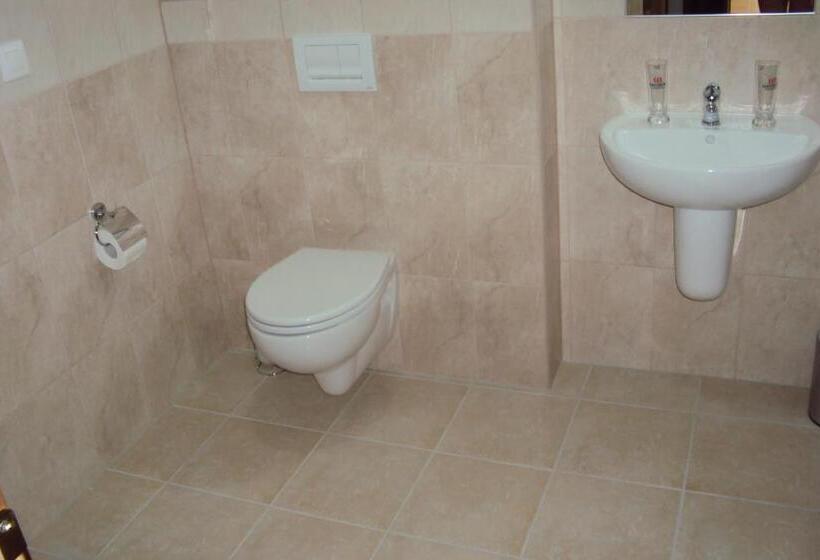 Apartamento 1 Dormitório, Motel Senec