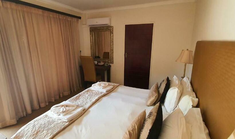 Номер Deluxe, Acacia Lodge