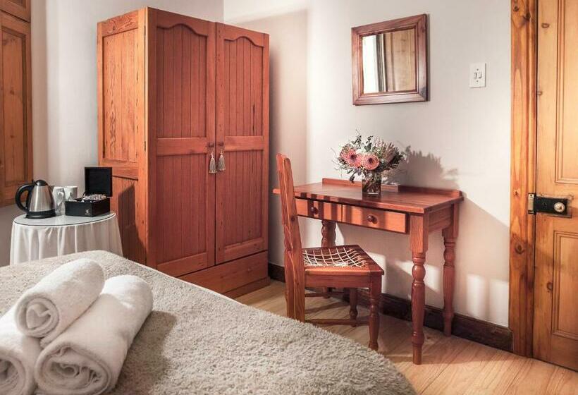 Номер Стандарт, Avenues Guest House