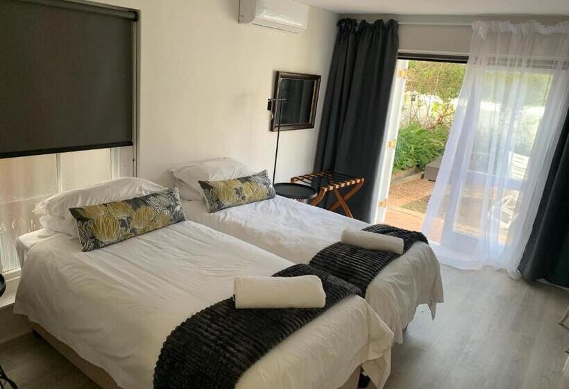 Номер Стандарт, Avenues Guest House