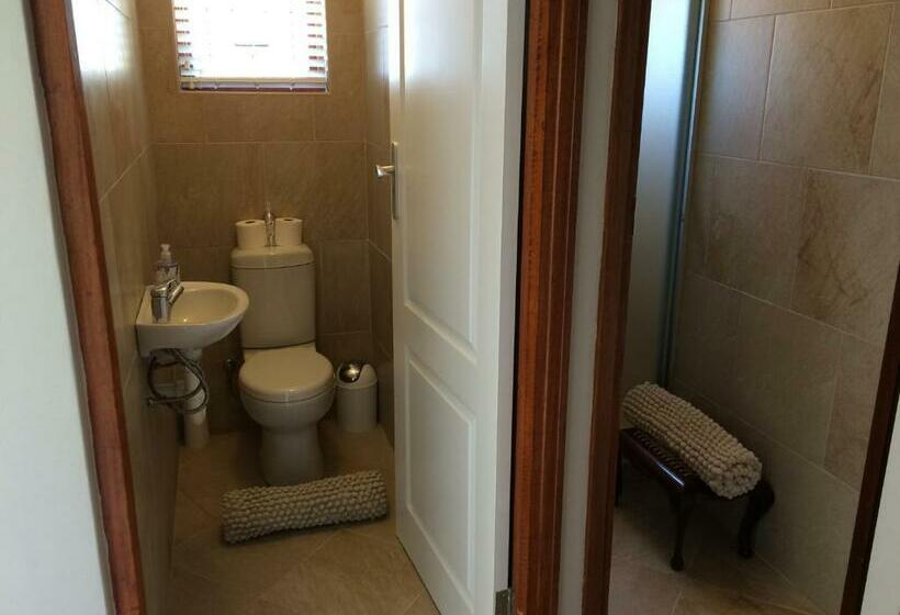Номер Deluxe Кровать Кинг, Lavandula Manor Self Catering