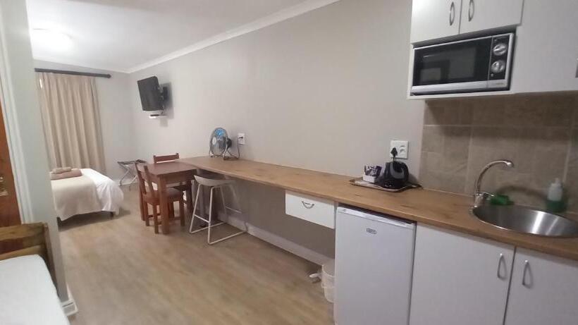 Номер Deluxe, Masada Guest House