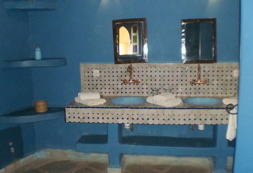 Полулюкс Повышенной Комфортности, Riad Ain Khadra