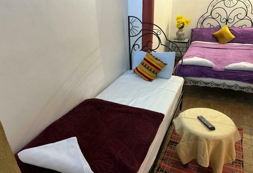 اتاق استاندارد سه نفره, Riad Douja