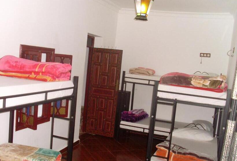 Lit en Chambre Commune, The Medina Hostel
