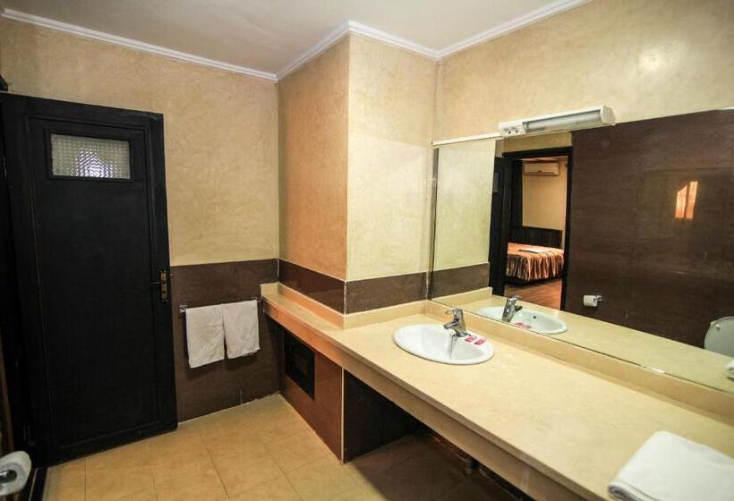 Трехместный Номер Классика, Jedda Douhi El Ouassini