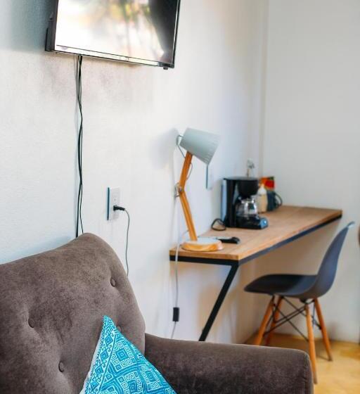 Полулюкс, Azul Cielo Hostel