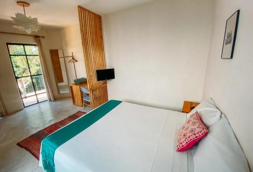 Полулюкс, Azul Cielo Hostel