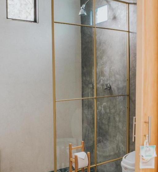 Полулюкс, Azul Cielo Hostel