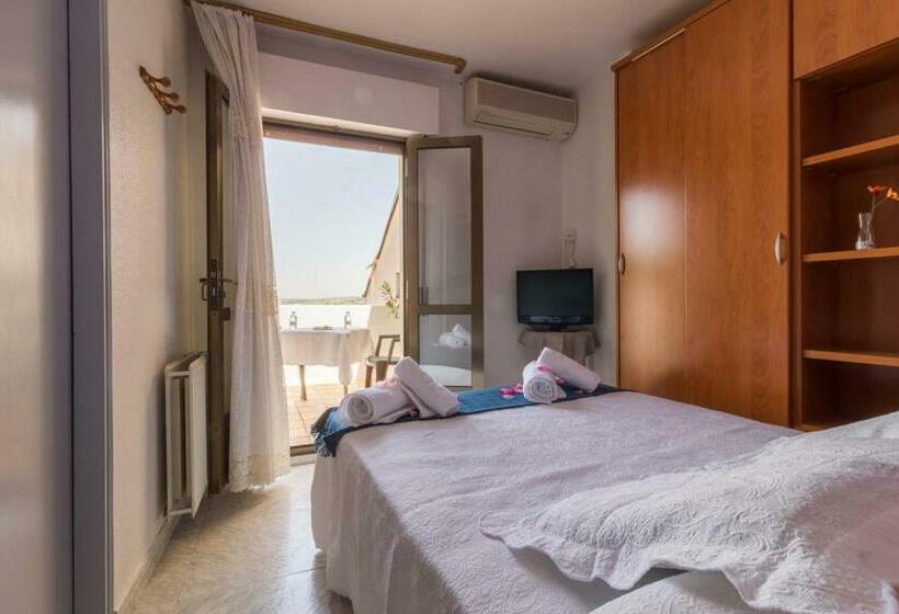 Номер Стандарт, Hostal Arribes Del Duero
