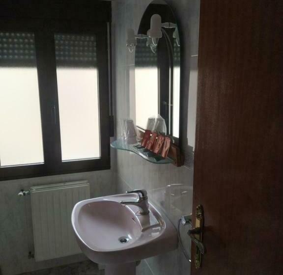 Семейный Номер, Hostal Arribes Del Duero