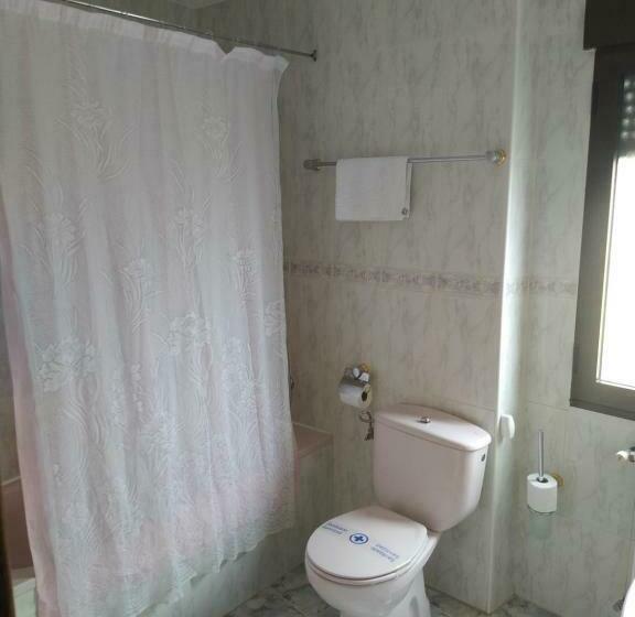 اتاق خانوادگی, Hostal Arribes Del Duero