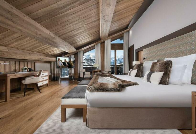 Номер Престиж, Hôtel Barrière Les Neiges Courchevel