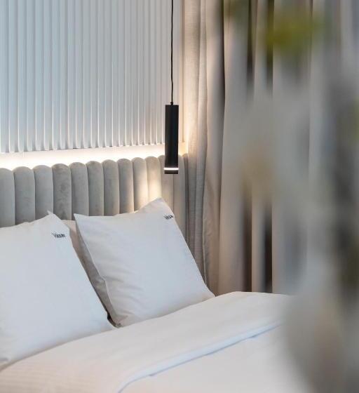 Номер Deluxe, Volos Inn