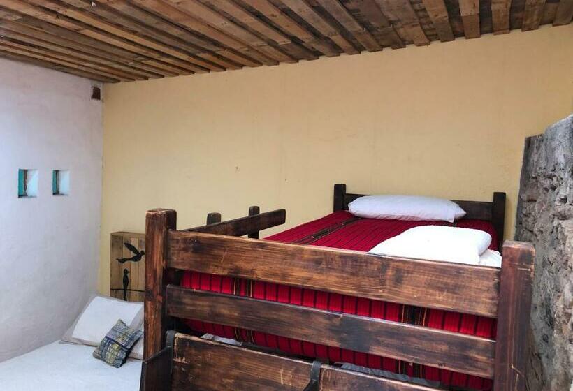 اتاق استاندارد با سرویس بهداشتی مشترک, Hostal Antigüeño