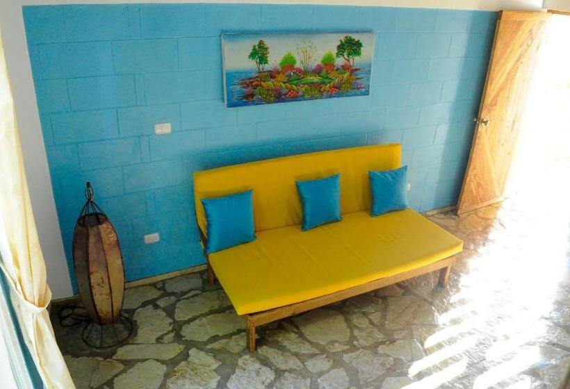 اتاق استاندارد چهار تخته با چشم‌انداز دریا, B&b El Mirador Al Mar