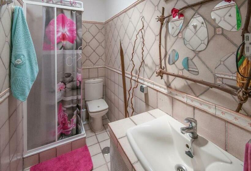 Кровать в Общей Комнате, Hostel Los Duendes Del Sur
