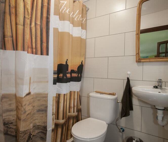 Кровать в Общей Комнате, Hostel Los Duendes Del Sur