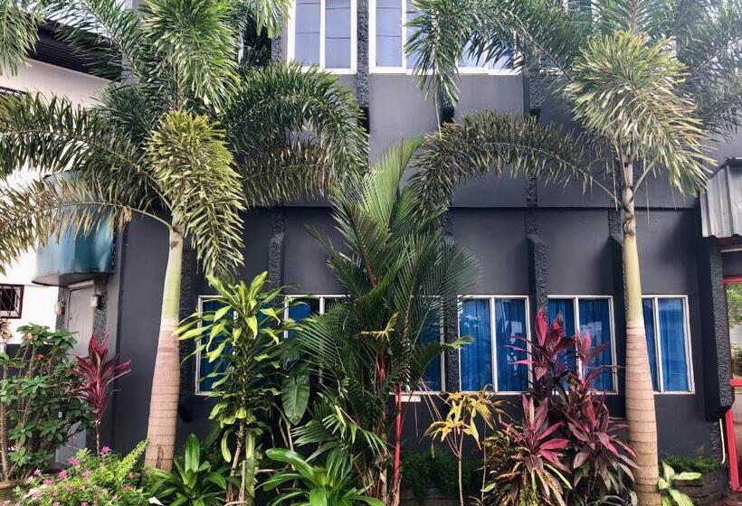 اتاق خانوادگی, Holland Lodge Paramaribo