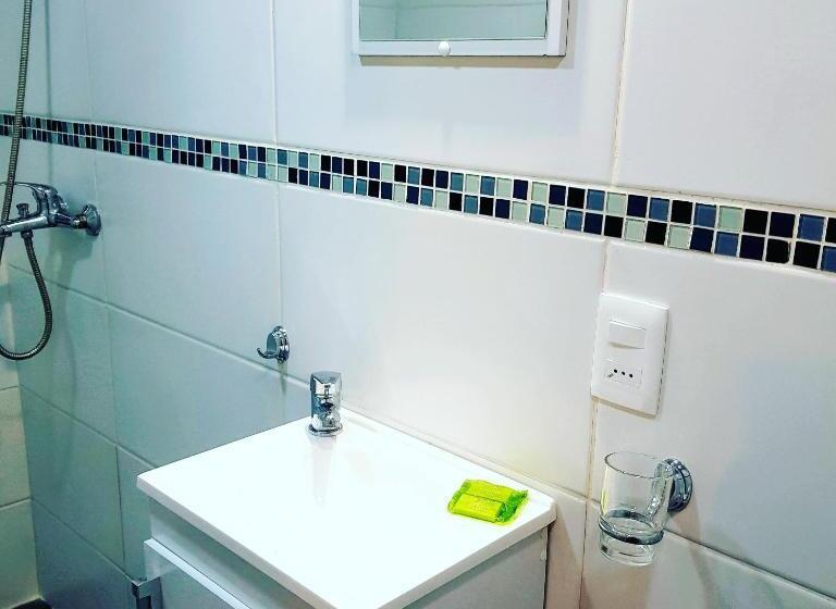 Семейный Номер, Montevideo Port Hostel