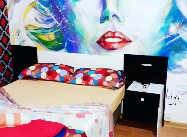 Номер Deluxe, Montevideo Port Hostel