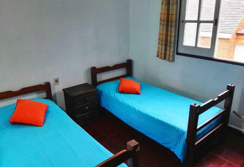 Четырехместный Номер Стандарт, Planet Punta Del Este Hostel