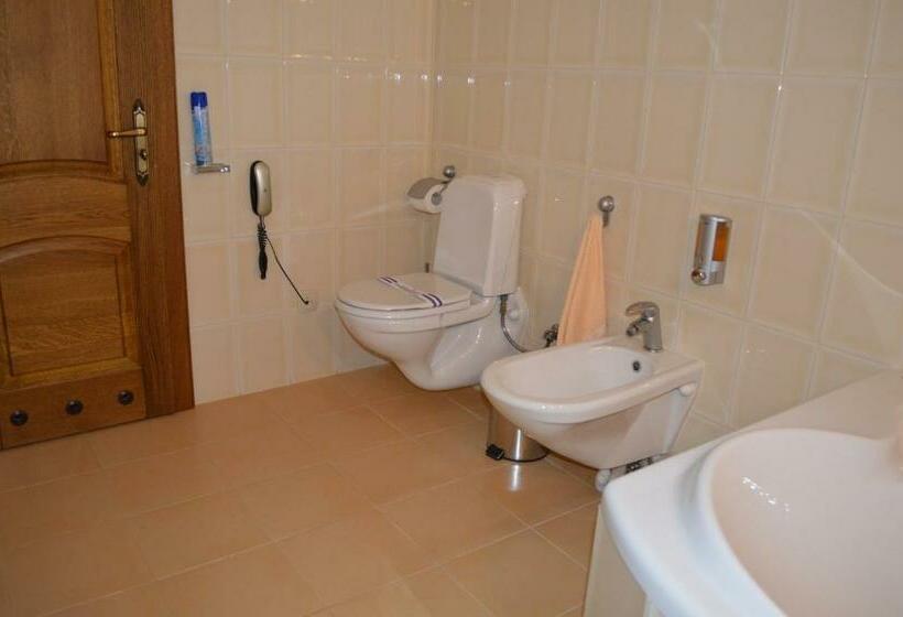 חדר סטנדרט, Complex Bahus