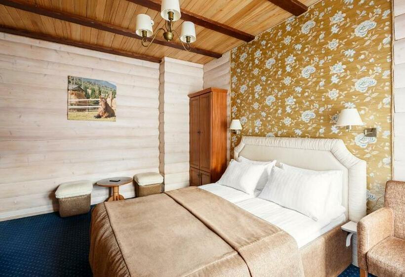 غرفة قياسية مزوَّدة بشُرفة, Korona Hotel&spa