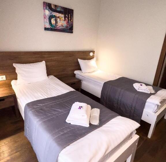 스탠다드 발코니 룸, Nebos Hotel & Restaurant