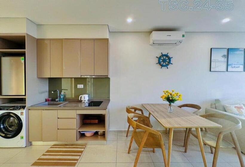 استودیو استاندارد با بالکن, Tn Homestay