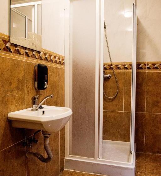 Кровать в Общей Комнате, Hostel Eleven